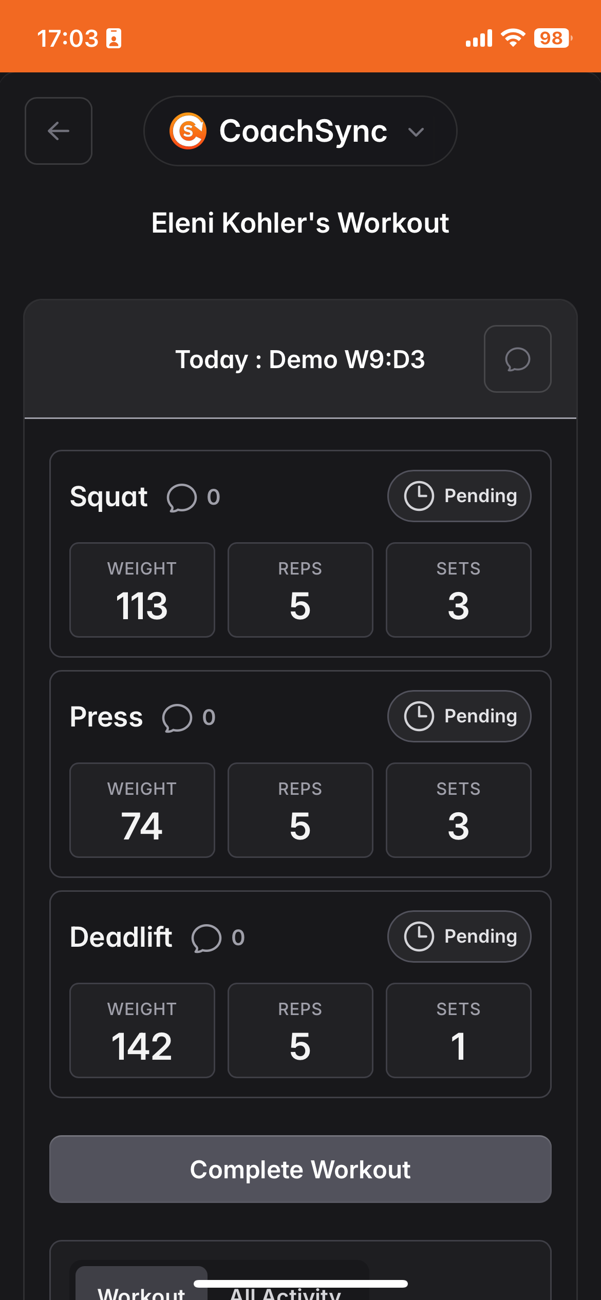 Client workout overview showing exercises with weight, reps, sets and completion status
